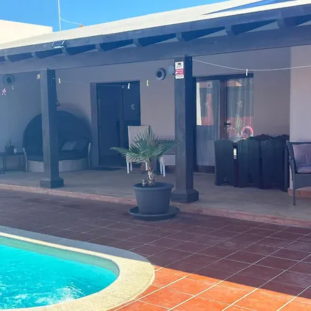 Saraphina Villa Corralejo